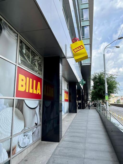 1St May Plaza Bratislava Eksteriør billede